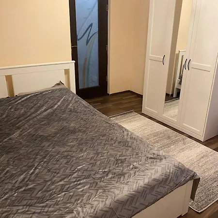 House With 2 Bedrooms Vakantiehuis *