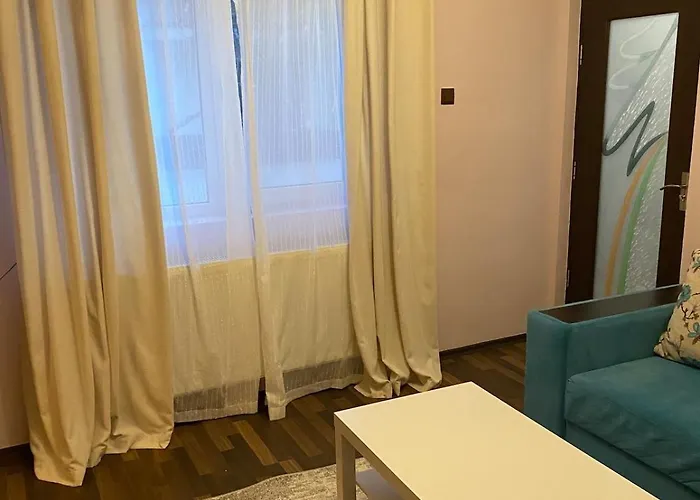 Vakantiehuis House With 2 Bedrooms Boekarest